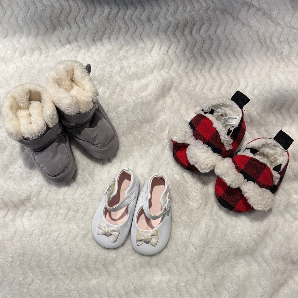 3-6M Baby Shoes and Booties Set
